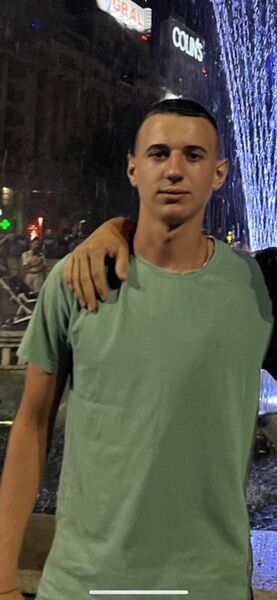  ,   Kornel, 21 ,   ,   