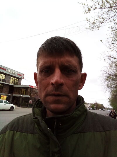  ,   Ivan, 39 ,   c 