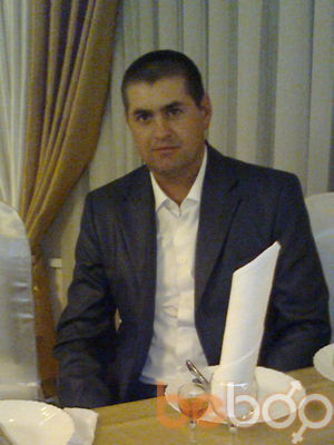  ,   Petru, 40 ,  