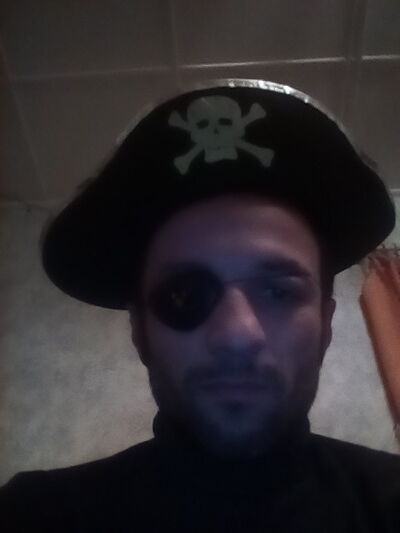  ,   Zaur, 38 ,   , c 