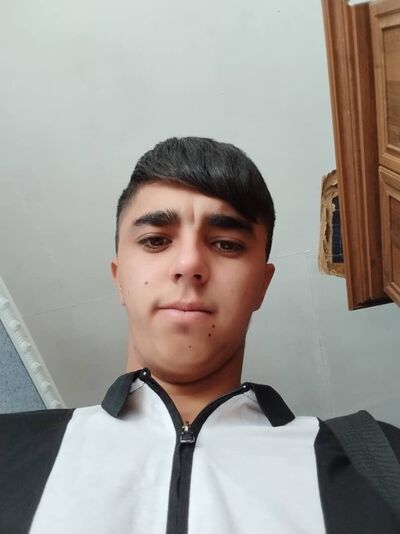  ,   Bek, 23 ,   ,   