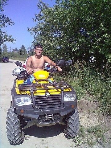  8911311  Sergiu, 43 ,    -