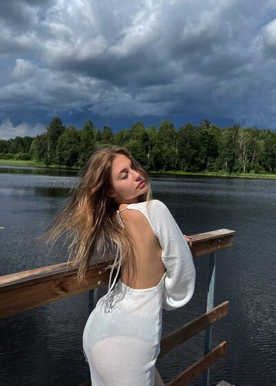  ,   Veronica, 23 ,   ,   