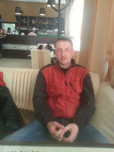  -,   Pavel, 49 ,   ,   , c 