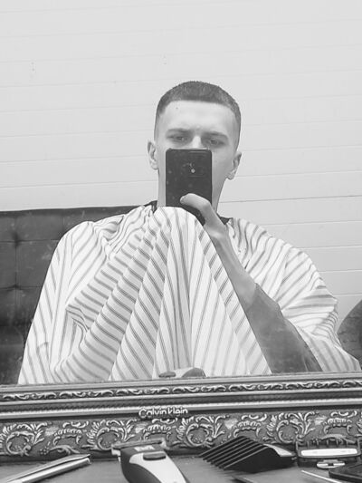  ,   Eric, 25 ,   ,   