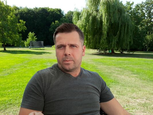  Schwerin,   , 49 ,   ,   , c 