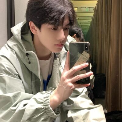  -,   Kim, 22 ,   ,   