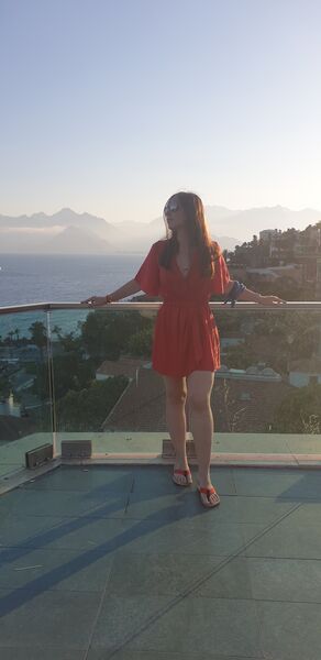  -,   Veronika, 30 ,   ,   