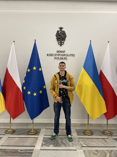  Warszawa,   , 25 ,   ,   , c 