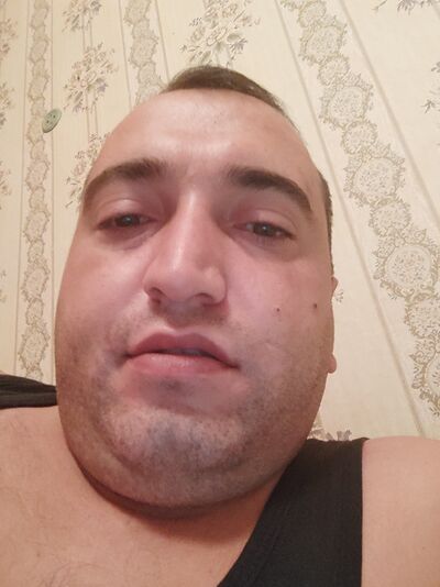  ,   Artyom, 38 ,   ,   