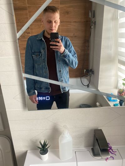  ,   Ivan, 28 ,   ,   