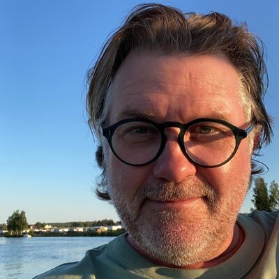  Sekondi,   David Rutte, 60 ,   ,   , c 