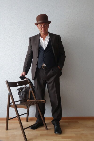  ,   Kirill, 51 ,   ,   , c 
