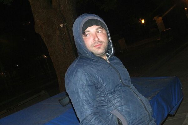  ,   Temo, 41 ,   