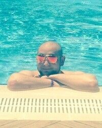  ,   Alexander, 32 ,   ,   , c 