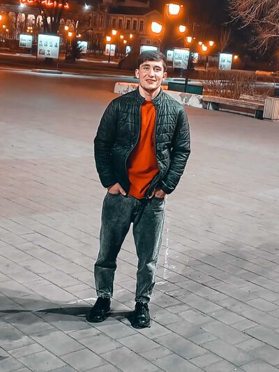  ,   Maks, 22 ,   ,   