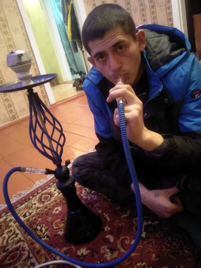  ,   Denis, 31 ,   ,   