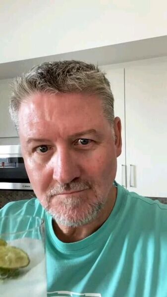  ,   Mick, 55 ,   ,   
