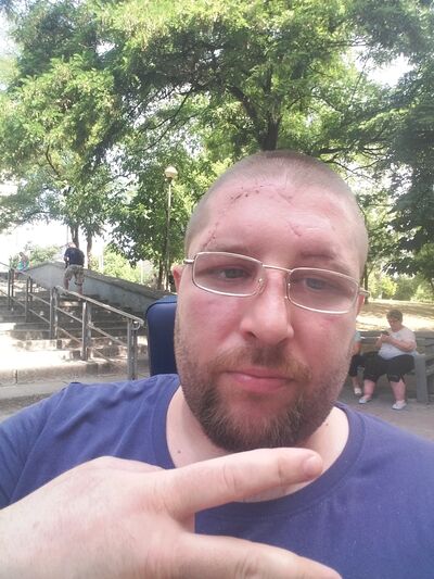  ,   Mark, 36 ,   ,   