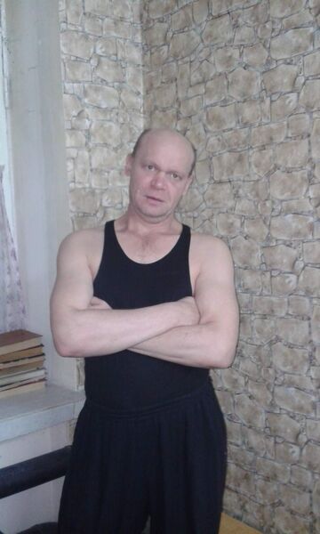  ,   Viktor, 53 ,     , c 