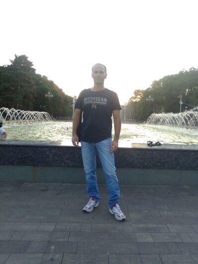  ,   Valera, 52 ,   ,   , c 