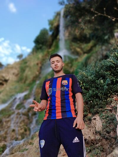  ,   IsmaiL, 24 ,   c 