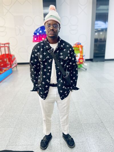  ,   Christobal, 27 ,   ,   , c 