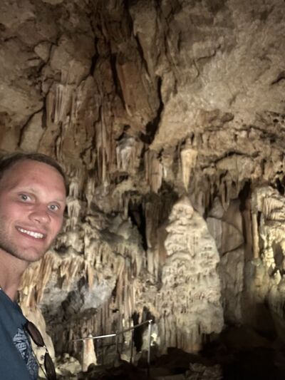 ,   Max Grechka, 31 ,   ,   , c , 