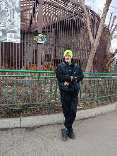  ,   Oleg, 55 ,   