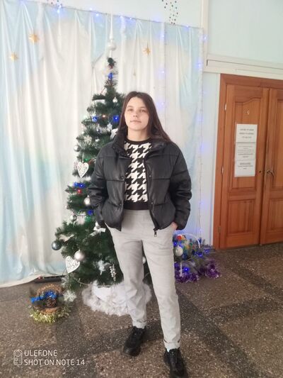  ,   Albina, 21 ,   ,   