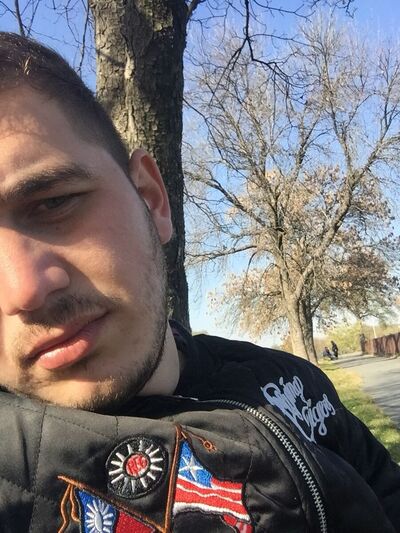  ,   Zaur, 28 ,   ,   , c 