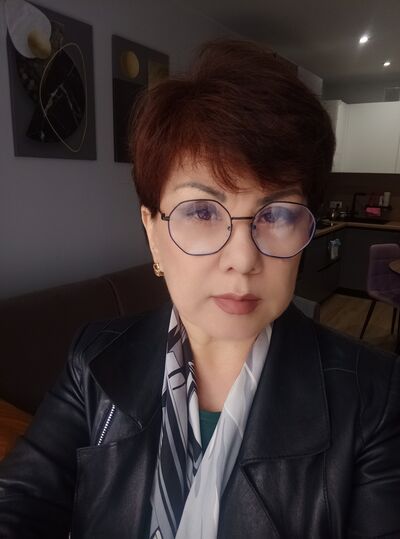  ,   Natalya, 60 ,   c 