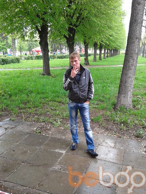  ,   Max, 34 ,  
