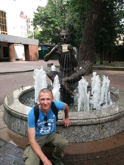  ,   Aleksander, 49 ,   ,   , c 