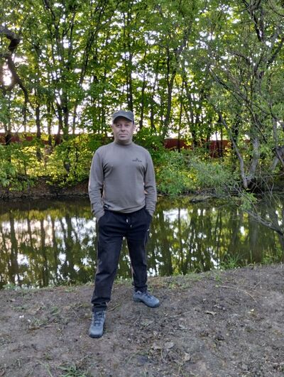  ,   Pavel, 46 ,   ,   , c 