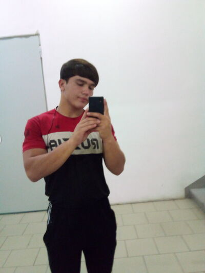  -,   Xushnudbek, 21 ,   ,   , c , 