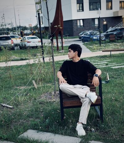  ,   Jaxongir, 20 ,   ,   