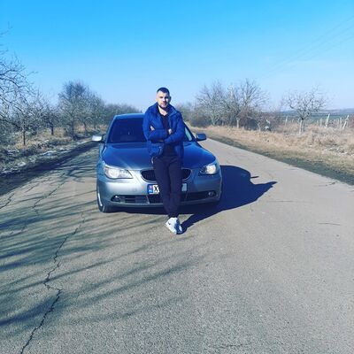  ,   Marcel, 32 ,   ,   , c 