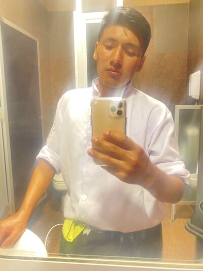 ,   LUIS, 24 ,   ,   