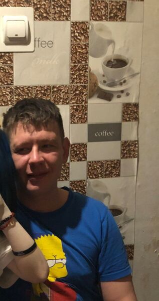  ,   Alex, 37 ,   ,   