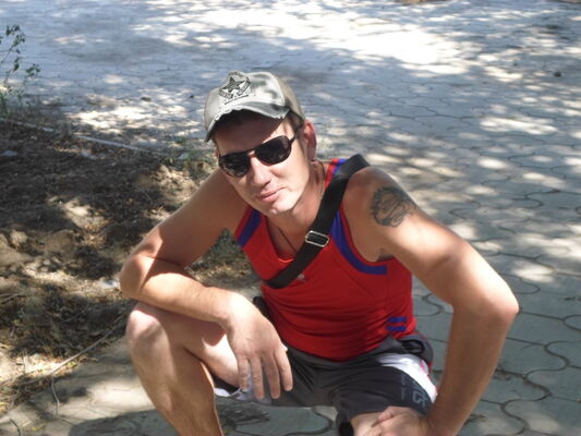  ,   Sergei, 42 ,   ,   , c 