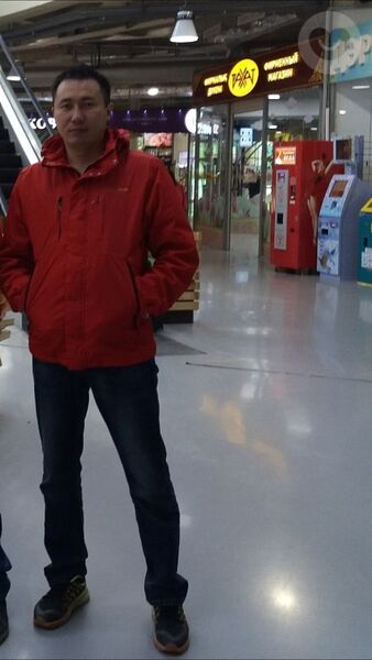  ,   Arman, 38 ,   ,   