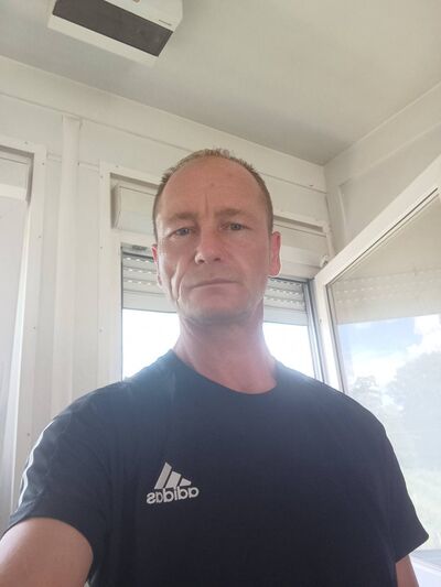  Zabki,   Mariusz, 42 ,   ,   