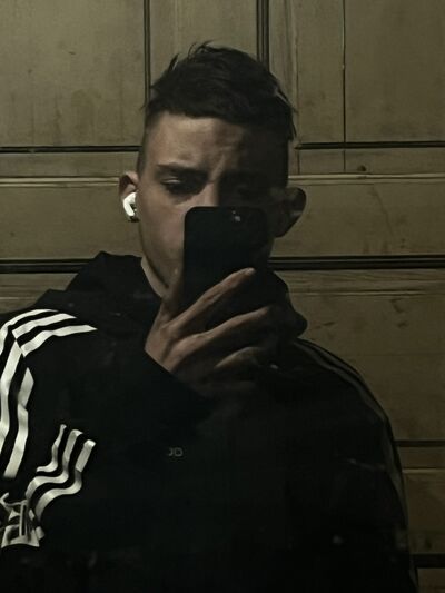  ,   Nikita, 19 ,   ,   