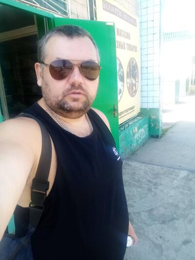  ,   Den, 41 ,   ,   