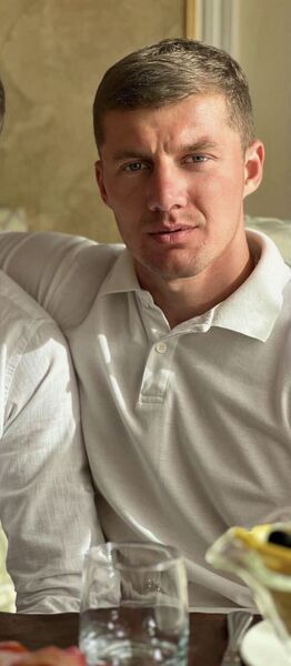  --,   David, 32 ,     