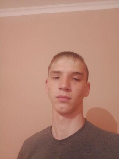  ,   Daniil, 25 ,   ,   