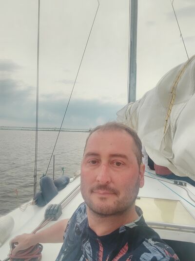  ,   Batyrkhan, 43 ,   , 