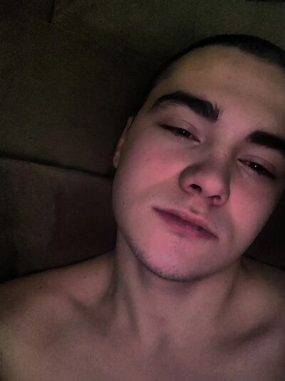  ,   Eduard, 21 ,   ,   