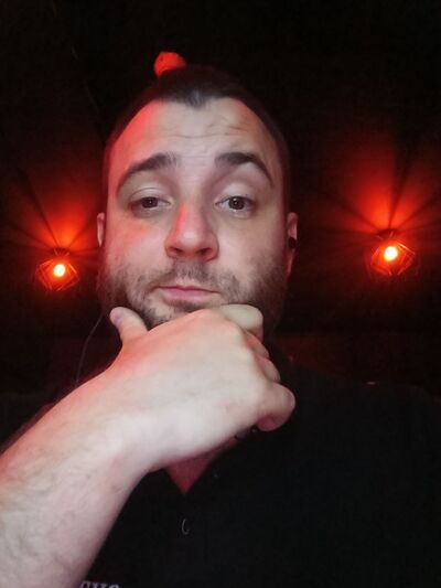  ,   Alexander, 31 ,   ,   , c 